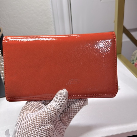 💯 Authentic Chanel Patent Leather wallet - Picture 11 of 11